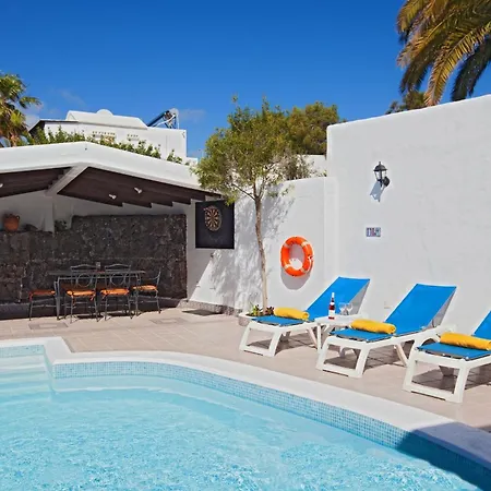 Villa Jessica Via Mare L1 *